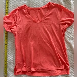 Lululemon Coral V-Neck Women's Top sz 10